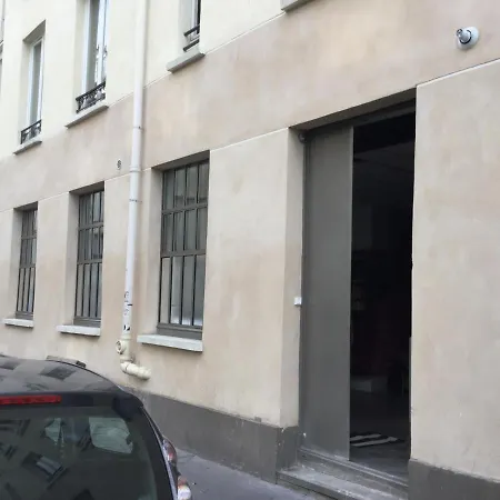 Bassignac Apartment *